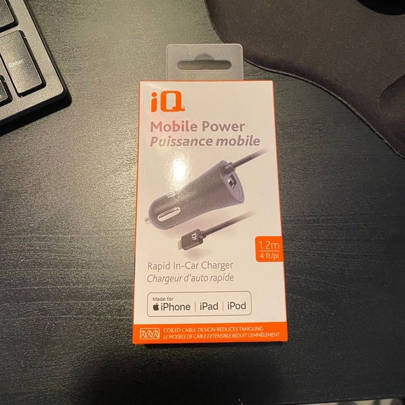 *SOLD*Smart phone car accessories - Picture 3 of 3